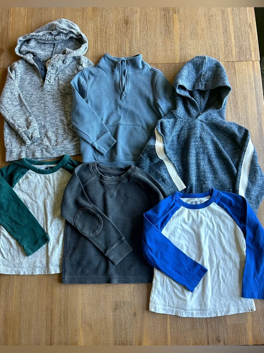 6pc Lot of 4T Fall/Winter Tops